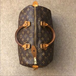 Pre-Loved Louis Vuitton Speedy Bag